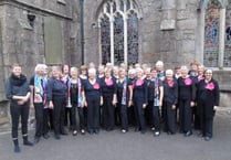 Choirs celebrate twinning