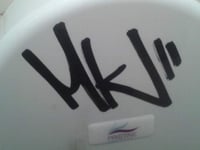 Police hunt for tagger