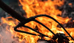 Keep your bonfires legal and safe, says Environment Agency
