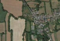 Permission for couple to live on agricultural site