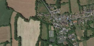 Permission for couple to live on agricultural site