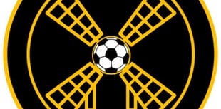 Torpoint miss chance to go top of league