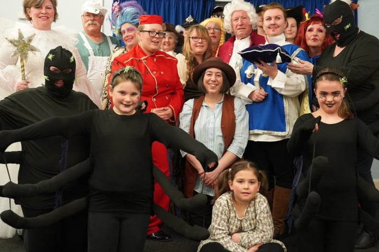 Cast photograph for Liskeard Lions pantomime production of Cinderella April 2022