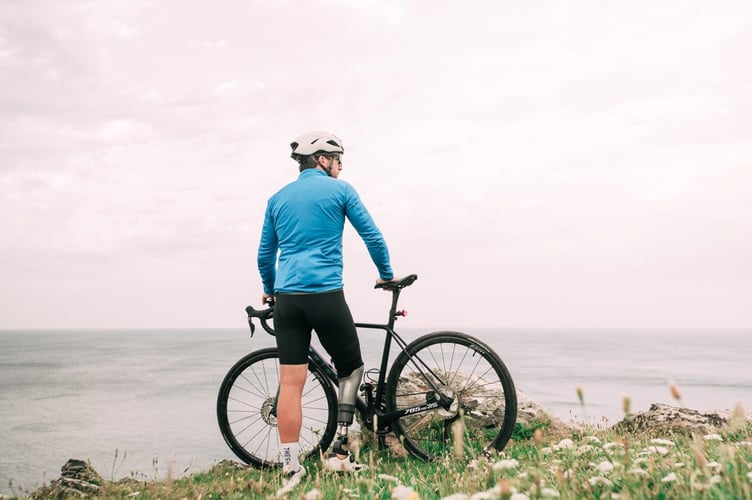 Ex-military Cornish amputee cyclist Stuart Croxford