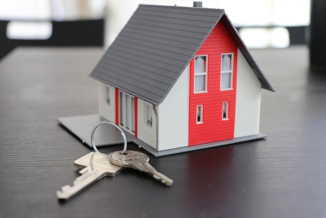 How to be a thrifty property purchaser