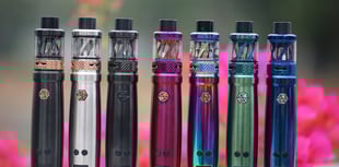 Police warn schoolchildren about dangers of vaping