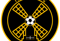 Richards' late goal seals derby victory for Torpoint