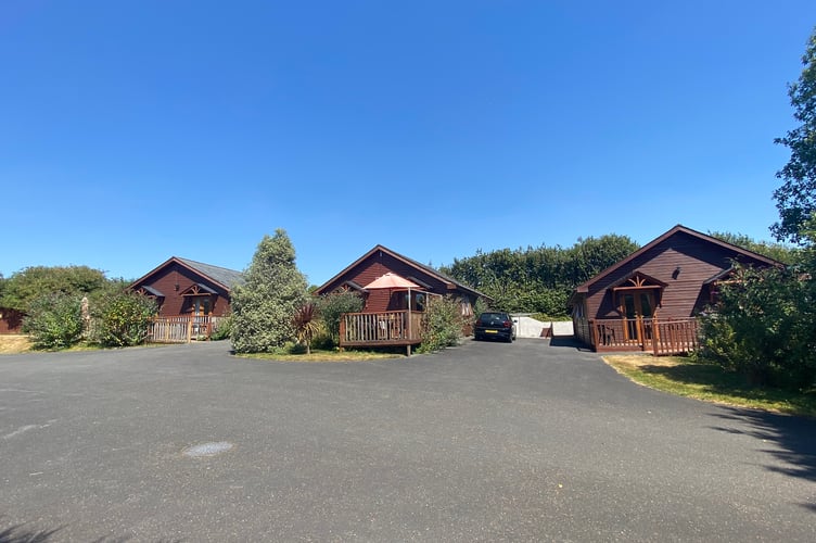 The Tudor Lodges, Morval