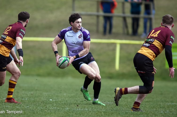 Robin Wedlake in action for the Pirates at Ampthill