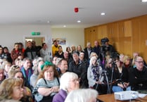 Looe residents support to safeguard houses for local residents 