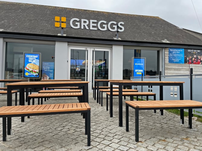 Scientists Greggs & Pret Index Reveals England’s True NorthSouth