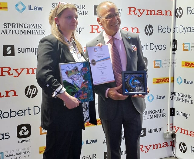 Artist joins Dragon’s Den magnate’s business club