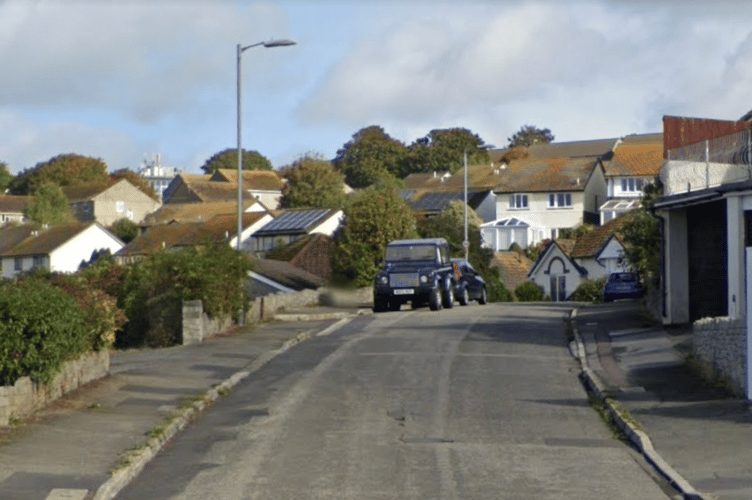 Google Street View of Bodriggan Road in Looe - BMW not pictured
