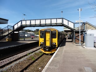Man  given suspended jail sentence after pleasuring himself on trains