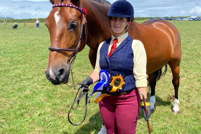 Lucy Willetts from Callington placed 1st in the pre veterans in hand class with Trebedw Xavier the Hackney x pre. Trebedw Xavier later went onto win the champion in the rescue veteran class. Lucy was very “chuffed” to have been awarded the champion rosette as this was Trebedw Xavier’s first year showing in the veterans classes. Lucy has plans to attend St Dominck show and Callington show in the next few weeks.