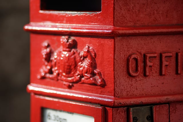 Royal Mail issues deadline warning over Christmas cards and presents