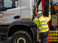 Motorists warned as gas upgrade work begins in St Austell