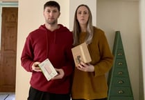 Couple from Liskeard buy £800 iPhone - and receive a power bank