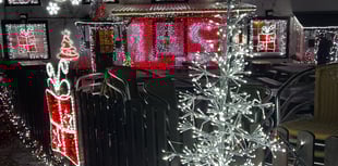 Watch the sparkling Christmas lights display at the Caradon Inn