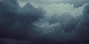 Met Office issue weather warnings for thunderstorms over the weekend