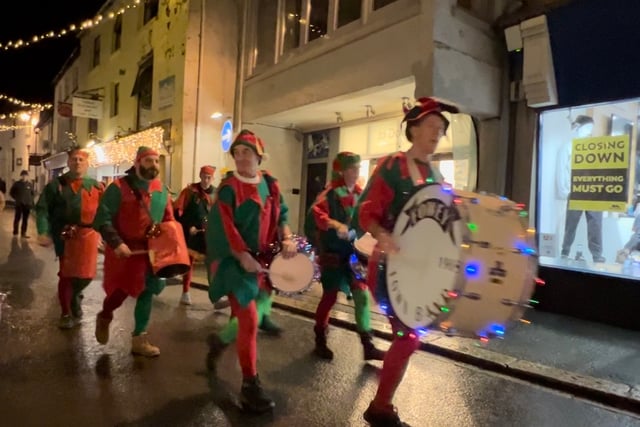 Deputy mayor resigns and walks out of meeting in Christmas market row
