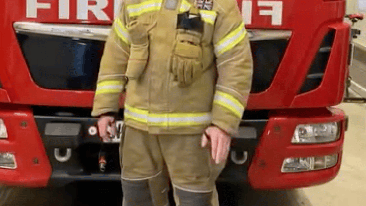 Saltash Fire Station delivers day two of its Christmas safety messages