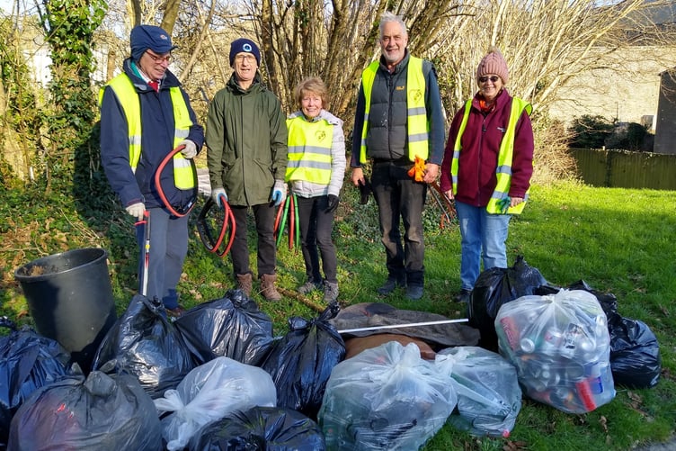 The Bodmin Tidy It Team