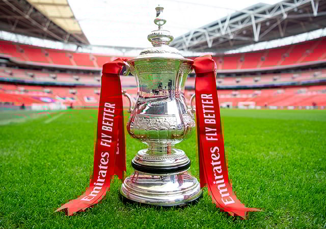 Ashes to welcome neighbours Torpoint Athletic in FA Cup
