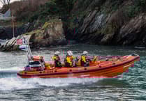 Looe RNLI crew race into action after boats suffers breakdown