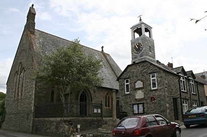 St Nun's Church Grampound adjacent to the Town Hall containing the Heritage Centre.jpg