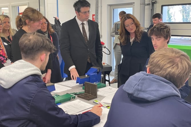 Scott Mann MP and Gillian Keegan, Secretary of State for Education meet engineering students at the new facility (Aaron Greenaway)