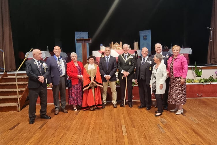 Veterans who serve as mentors to the newest recruits at HMS Raleigh were special guests at the mayor choosing. (Picture: Terry Whitty)