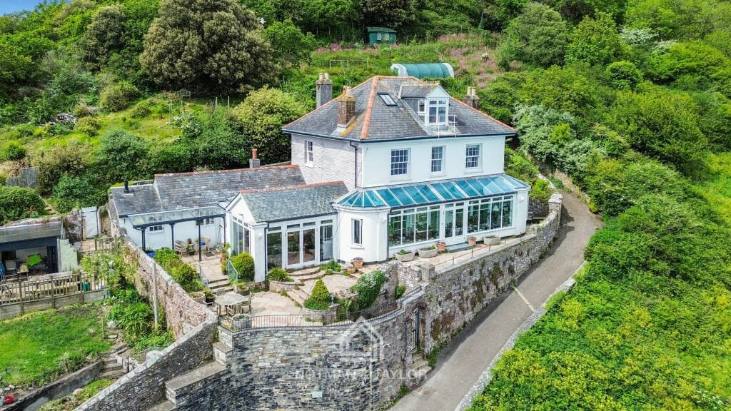 Kingsand "staggeringly beautiful" period home for sale has panoramic