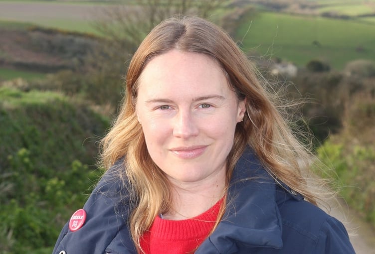 Anna Gelderd, Labour