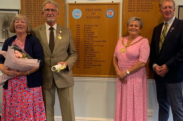 Ceremony unveiling of name on freeman board of honour