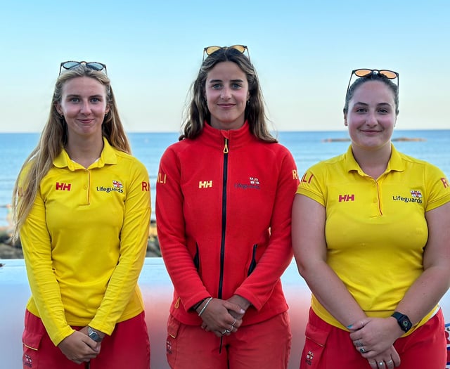 RNLI lifeguards rescue eight people caught in rip current 