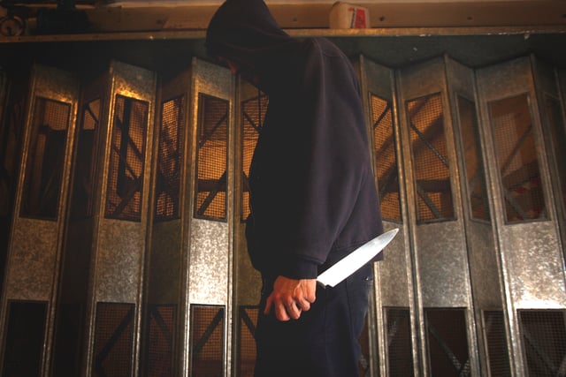 Only 20% trust youths to report knives on streets