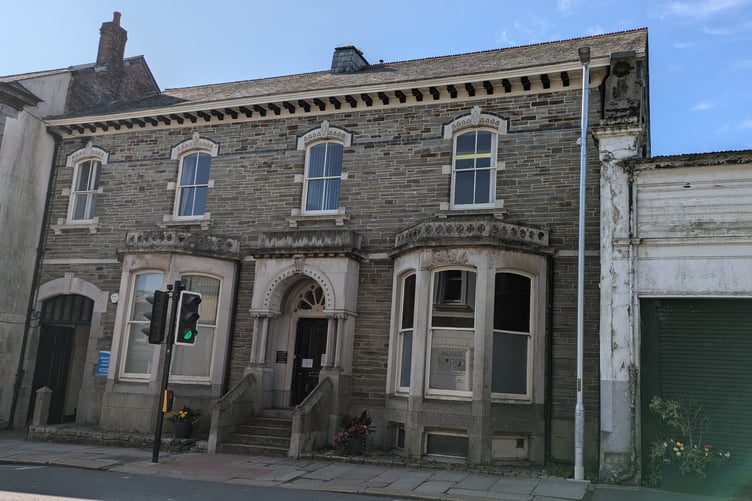 THE Rosedean Surgery in Liskeard is set to be expanded as part of redevelopment plans at the former Cattle Market