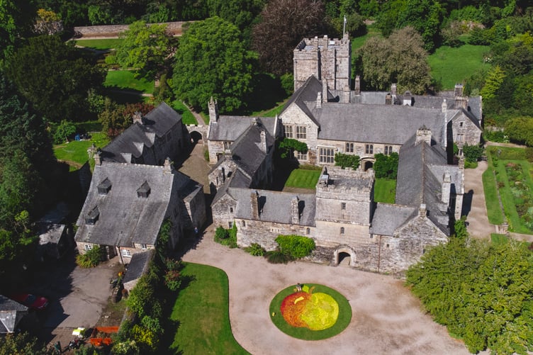 Apple mosaic at Cotehele; a real work of apple art ready to welcome visitors this weekend.