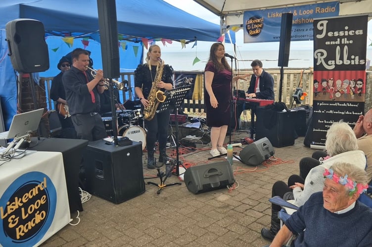 The Liskeard & Looe Radio Roadshow presenting some excellent talent