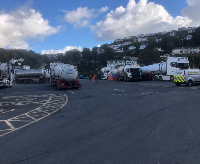 Looe Island swim falls foul of weather and sewage leak incident