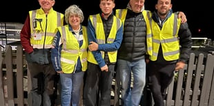 Volunteers in regular run to help homeless