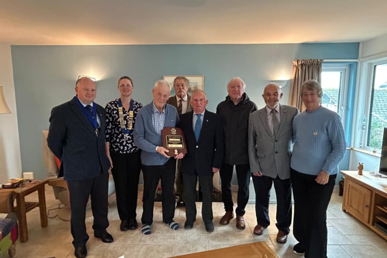 LISKEARD Lion John Gliddon was presented with the Melvin Jones Award for his more than 50 years dedicated service to the club and his town