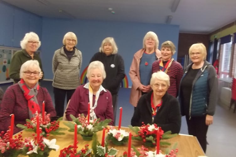 A Christmas table decoration demonstration was held for the member of Saltash Trefoil Guild