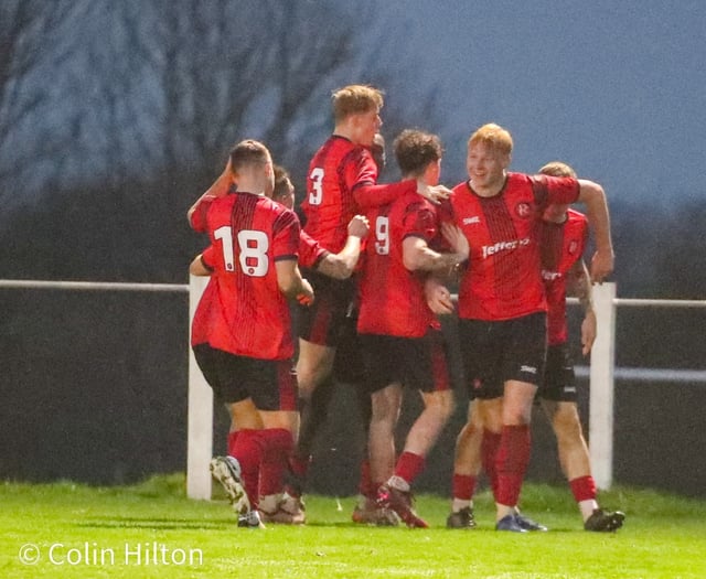 Dingos up to second after Cook's late winner against Wendron