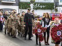 Looe pays tribute to local war dead in Remembrance Sunday ceremony