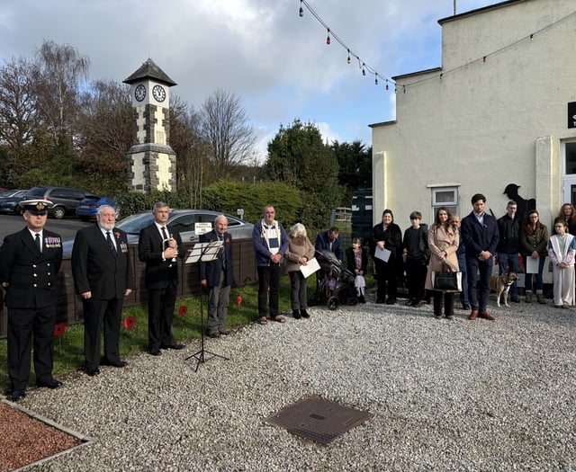 Tideford comes together to remember the fallen