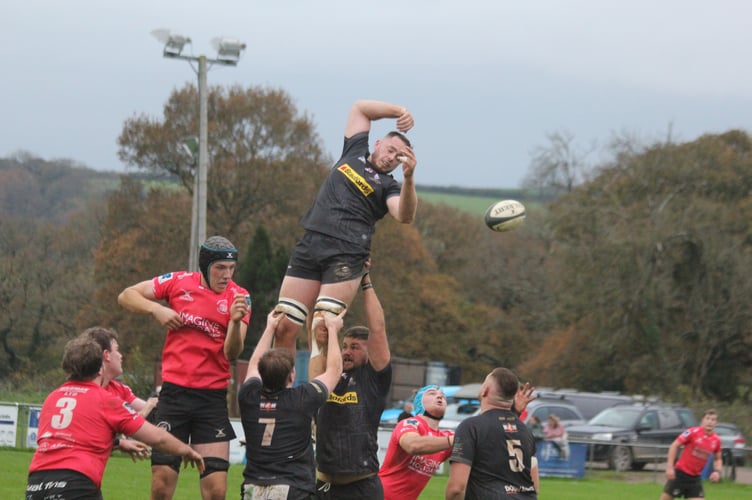 Launceston lock Dan Goldsmith wins line out ball against Royal Wootton Bassett on Saturday. Picture: Paul Hamlyn