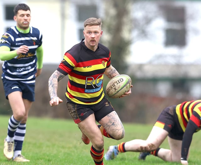 Saltash hit century of points in Hayle thrashing