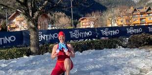 Medal success for ice swimmer